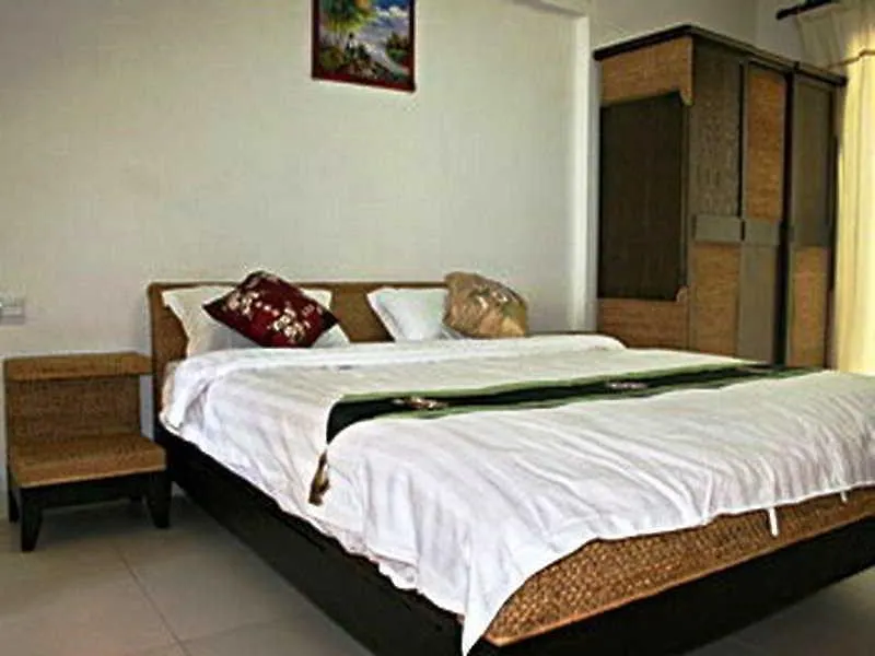 Tianci 18 Degrees Weilan Apartment Sanya 2*,  China